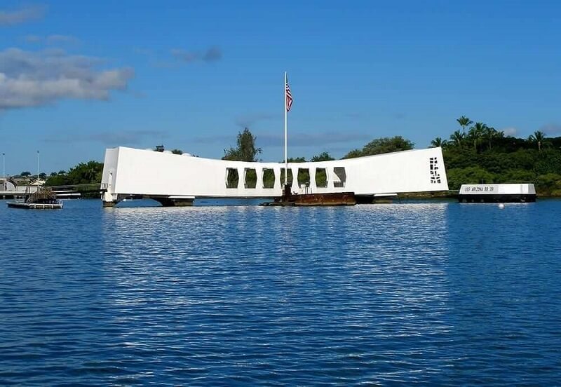 Kahului-Maui to Oahu: Pearl Harbor, Arizona Memorial, USS Missouri Tour (A2 OGG-1D)